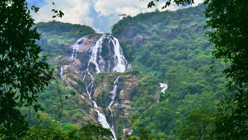What Are the Hidden Costs in a Pune to Goa Package?